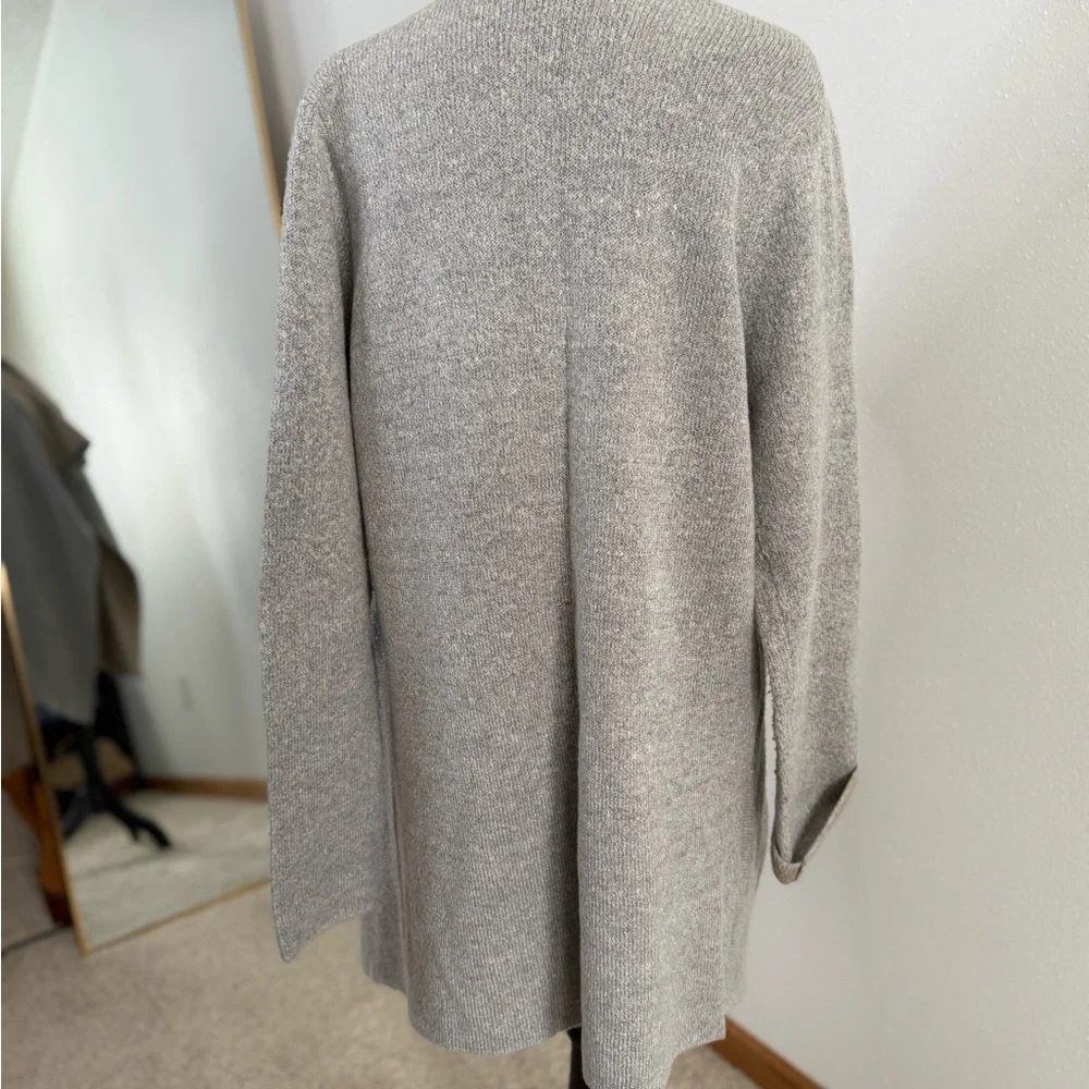 Harve Benard Studio Waterfall Cardigan Neutral Open Front Drape Sweater M - Picture 3 of 8